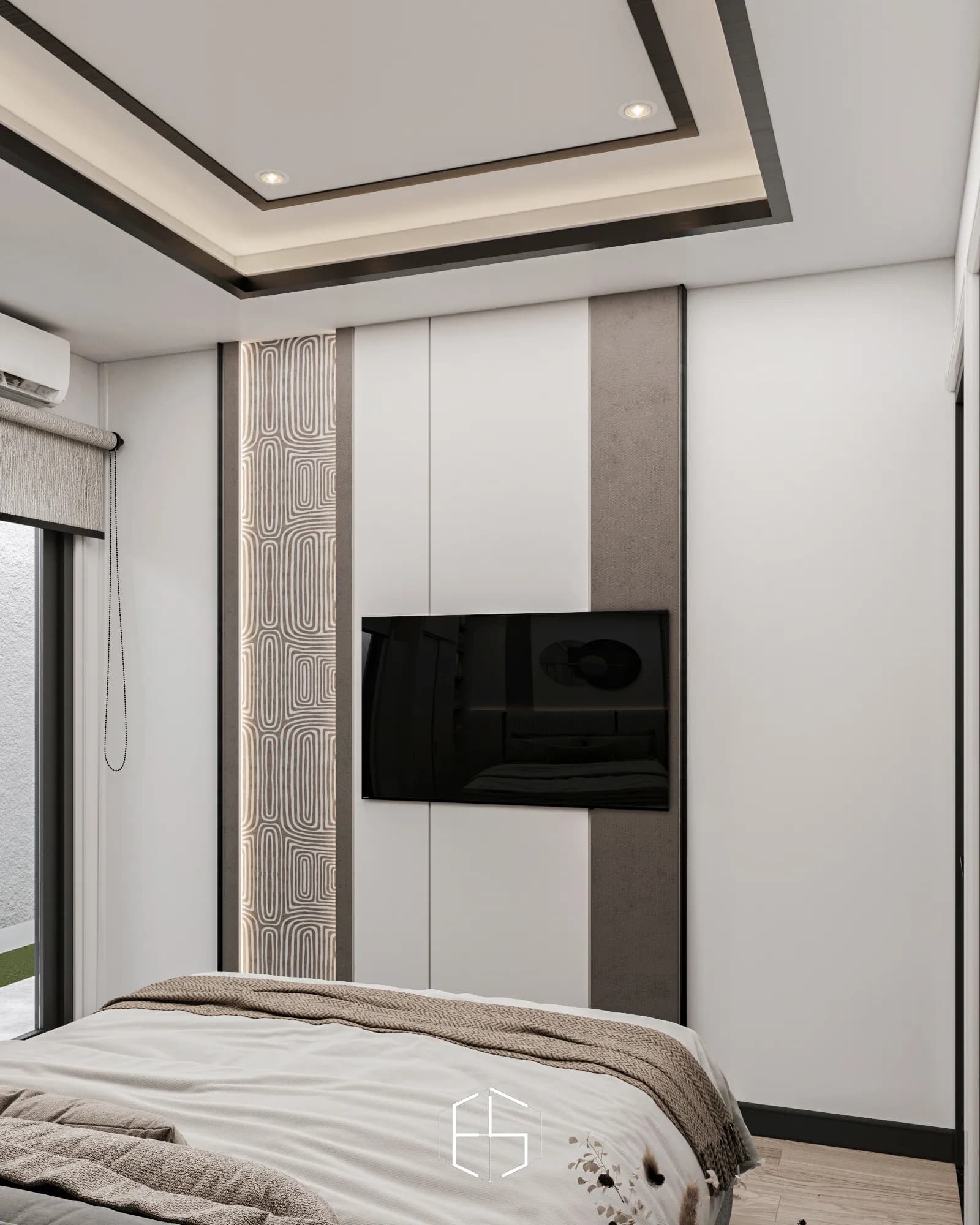 Quantis Signature: A wall-mounted television faces the bed, framed by pale panels, textured vertical strips and warm accent lighting.
